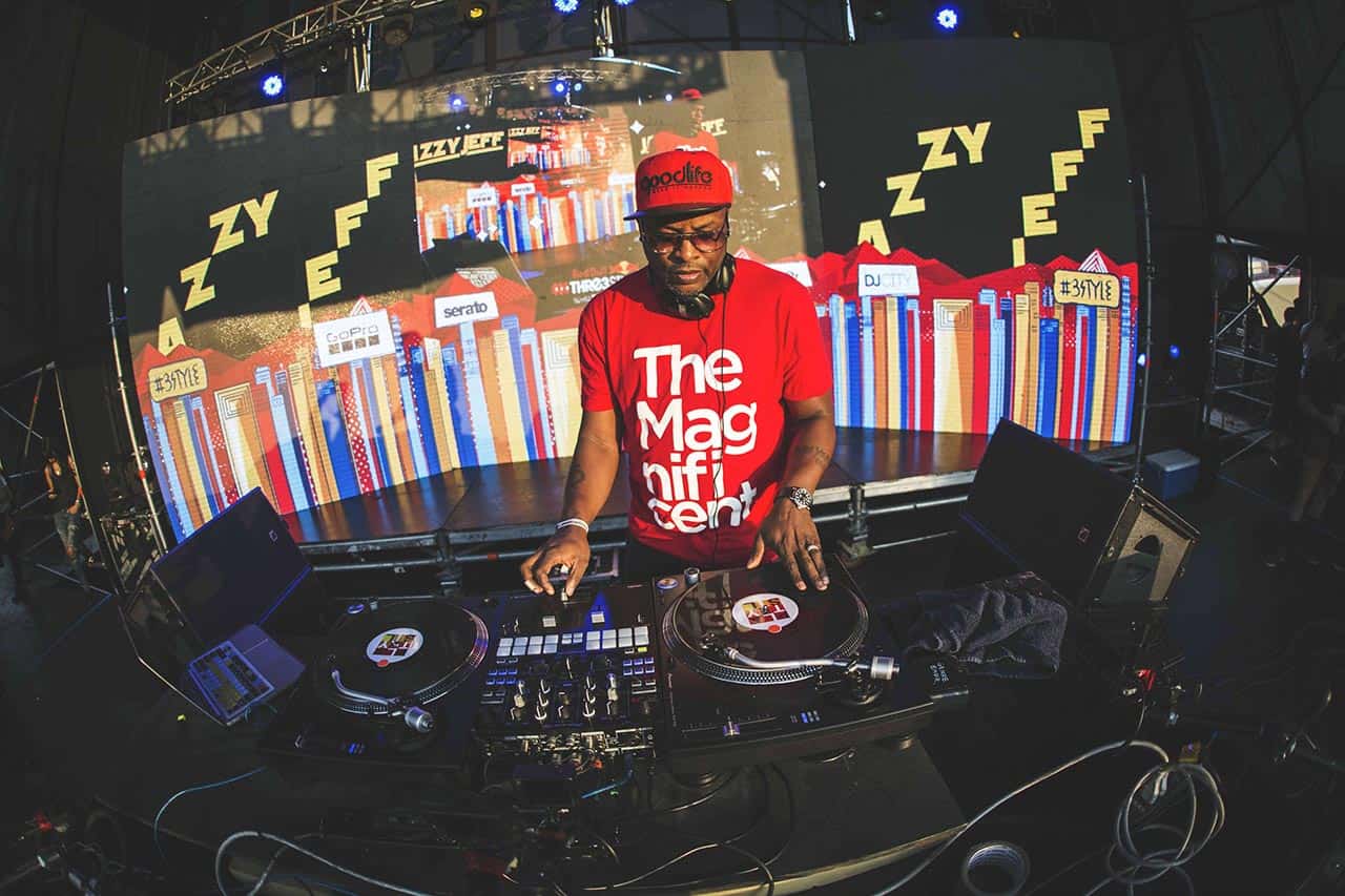 W飯店 x RED BULL MUSIC 3STYLE世界DJ大賽 傳奇DJ Jazzy Jeff將在1月26日百人連刷現身獻技