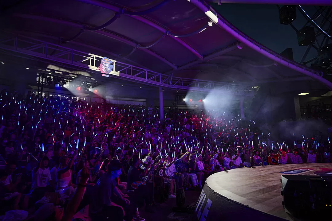 圖八：Red Bull Dance Your Style由現場觀眾亮燈選出自己喜愛的舞者，讓每個觀眾都是評審。（Red Bull提供）