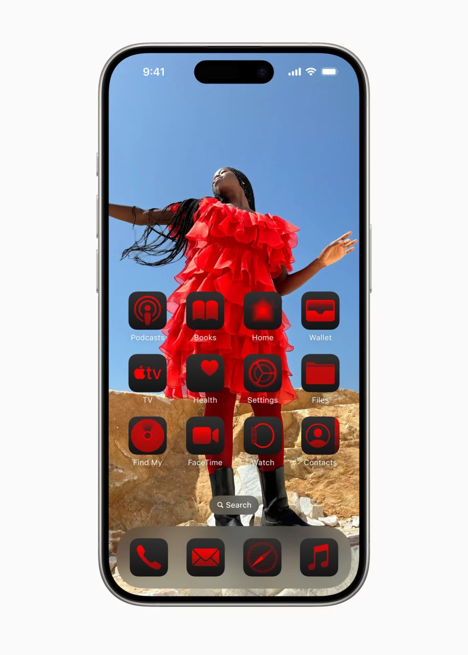 Apple WWDC24 iOS 18 Home Screen dark effect tinted red 240610